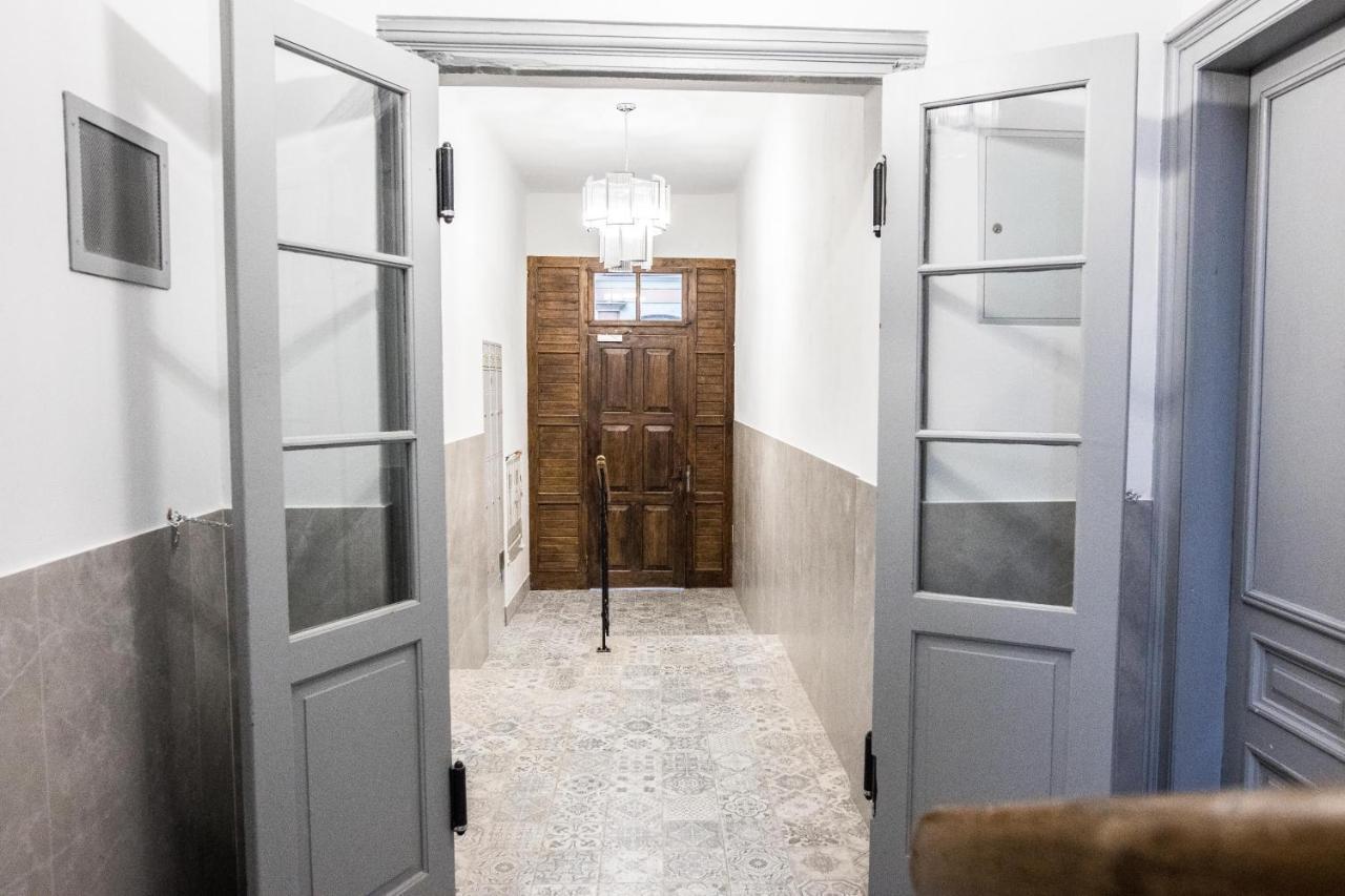 Cracwow K8 Apartments Krakow Bagian luar foto